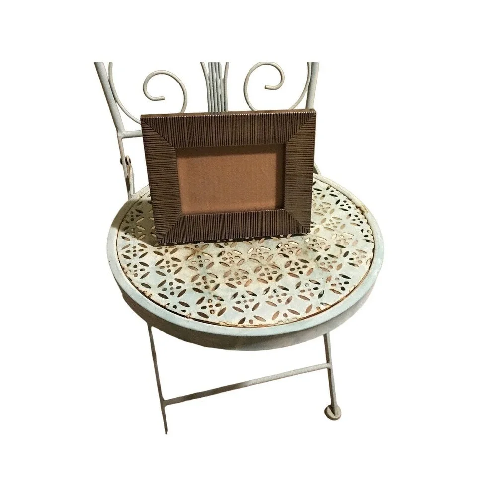 Unbranded Photo Frame Golden Metal Striped 5.5